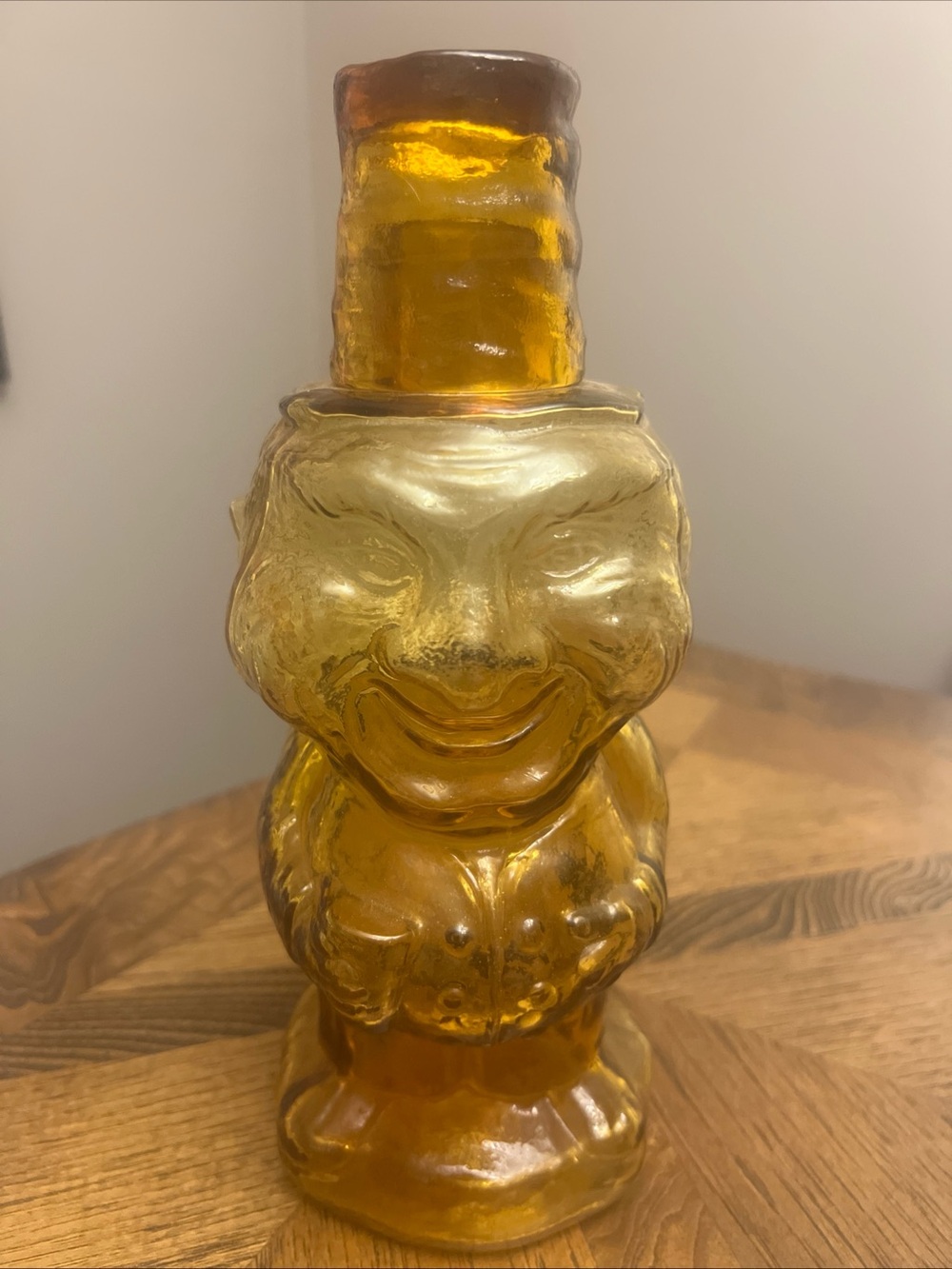 Tiara Indiana Glass Amber Jolly Mountaineer Tumble Up Decanter & Shot Glass